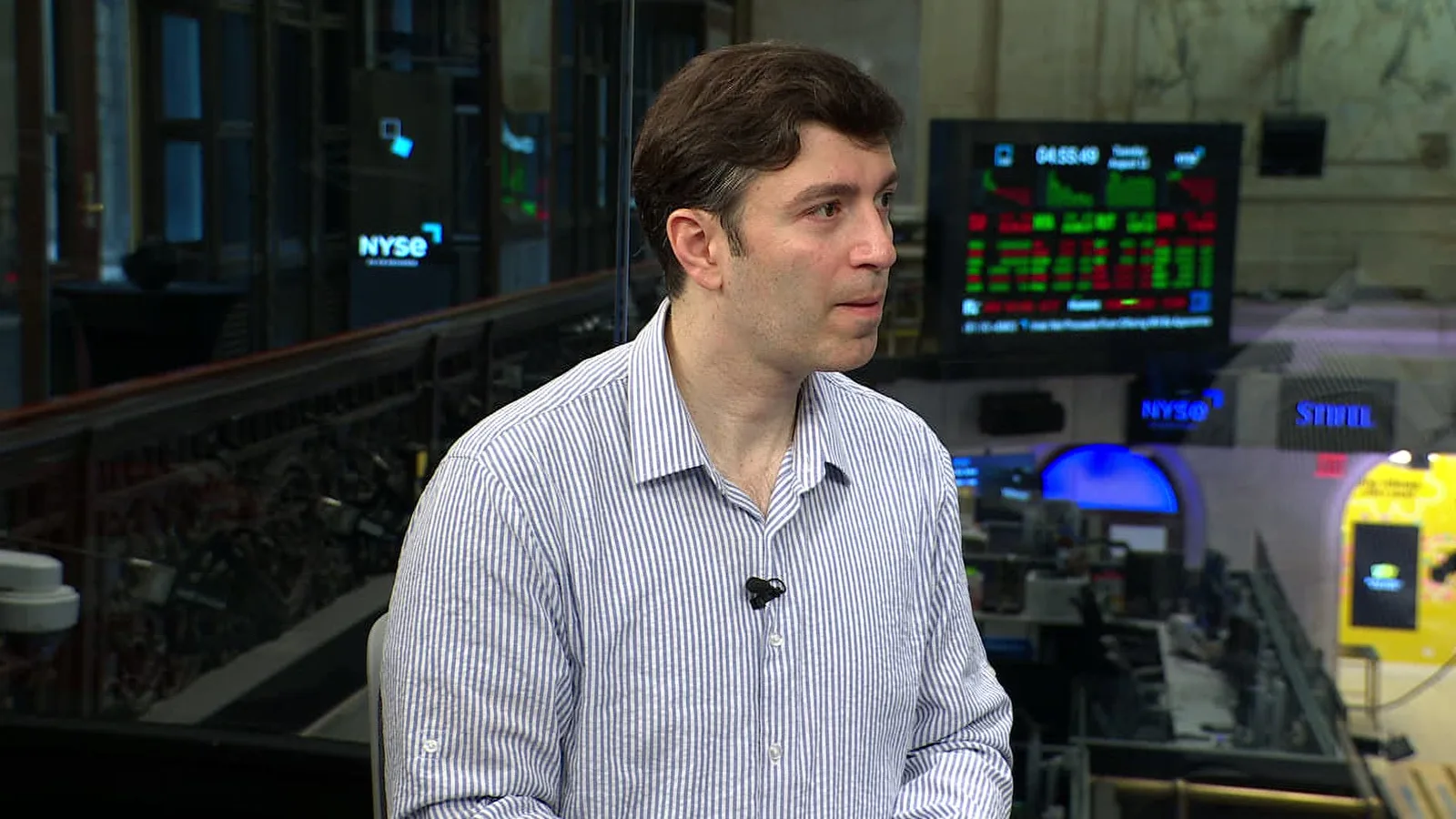 Host David Bratslavsky on the NYSE set