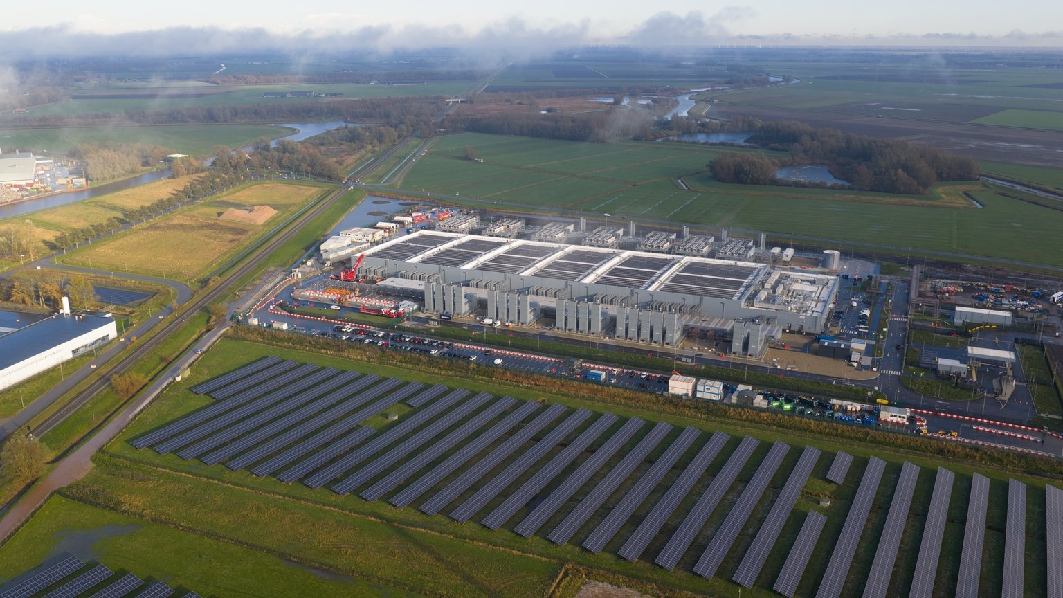 IREN Shifts Focus Toward AI Infrastructure Growth