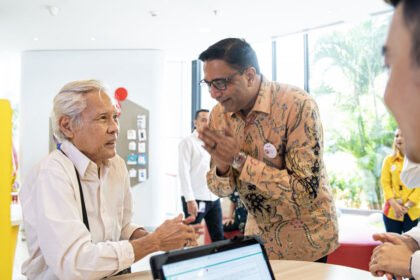 Indosat extends CEO Vikram Sinha's term to advance AI transformation - Companies
