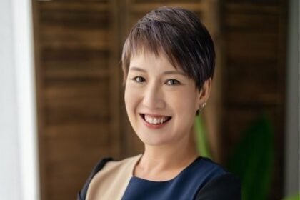 Leading Enterprise AI Transformation and Integrated Digital Innovation