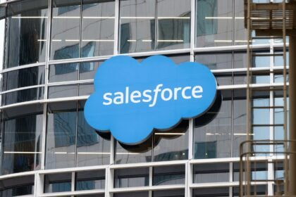Why Pension Funds Trim Salesforce While Analysts Stay Bullish: Agentforce Gap