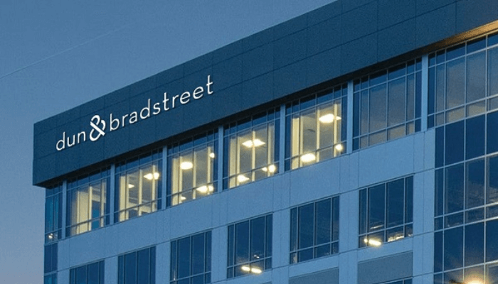 Dun & Bradstreet upgrades vendor platform with AI, compliance tools