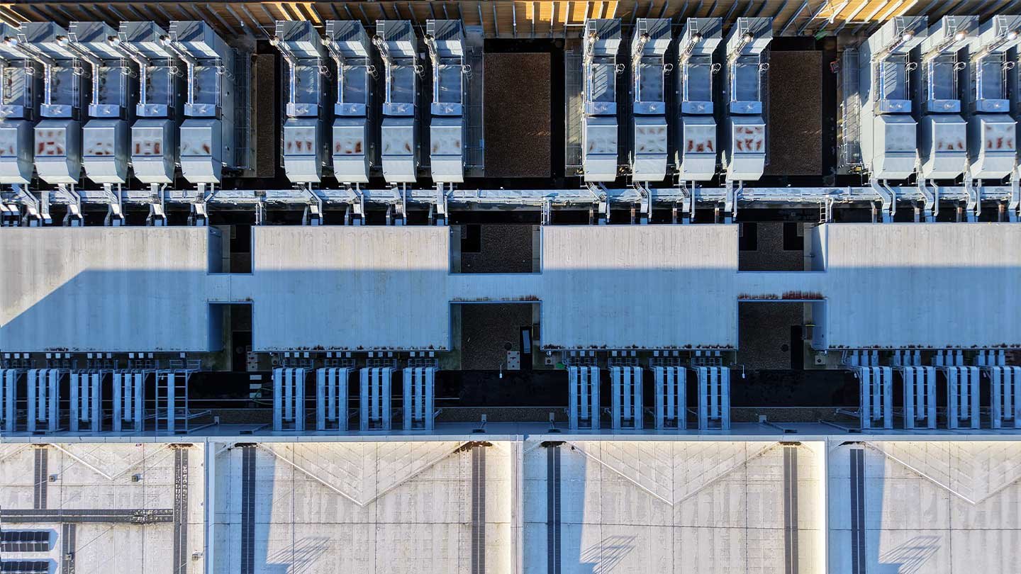 Financing AI infrastructure and U.S. data centers