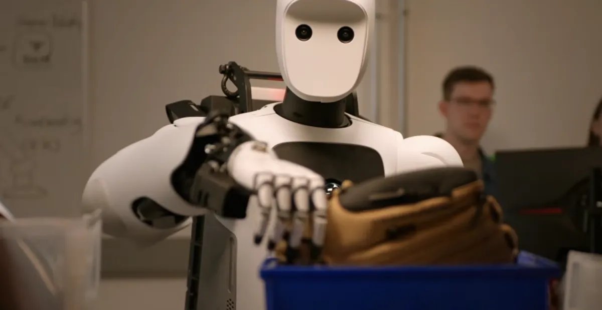 Google DeepMind’s new AI model can control a robot’s entire body