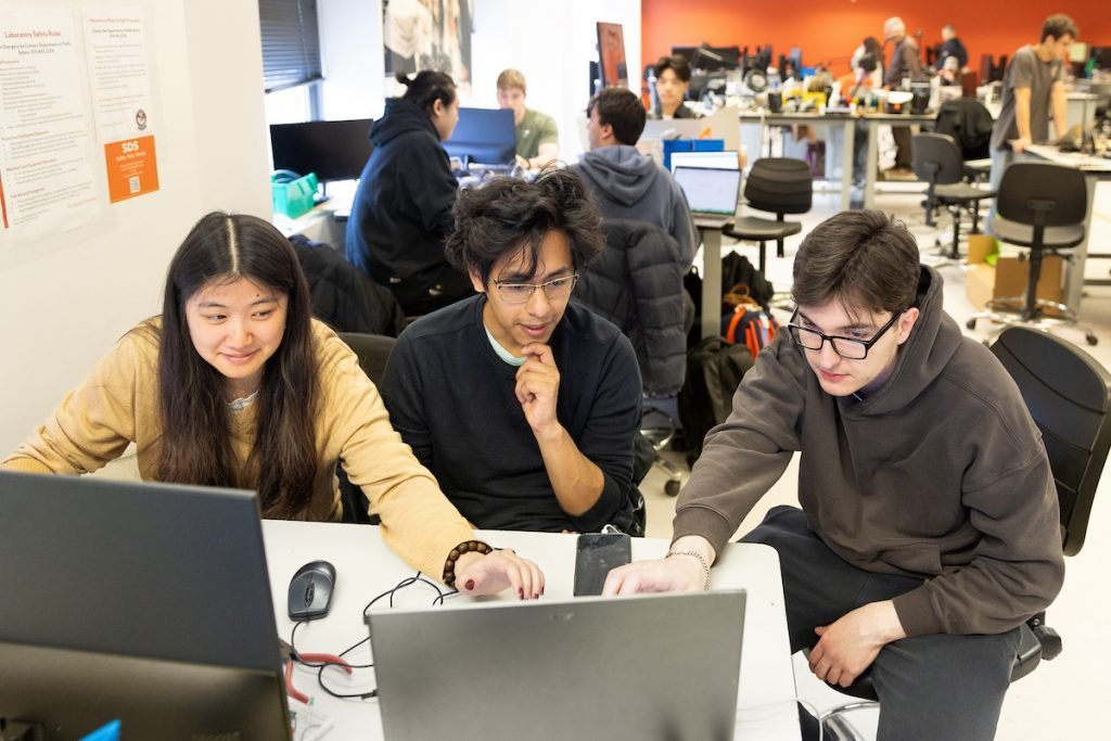 Syracuse University Bolsters Claude Enterprise Licenses with Claude Code and Claude Cowork