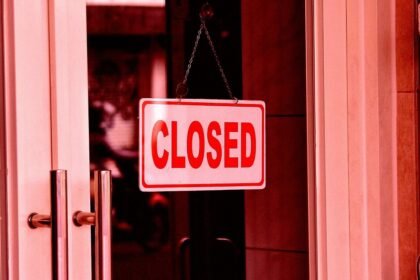 After Layoffs, AI Startup Defends Bizarre Plan to Launch a Hundred 24/7 Cafes